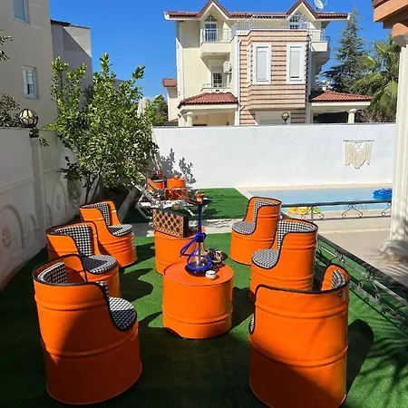 Villathessalybelek Hotel